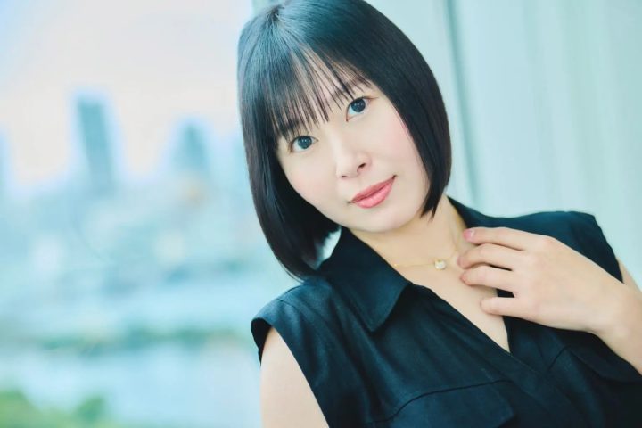 【画像】女さん「現役教師でAVデビューしたけどバレて懲戒免職食らったンゴwwwwwwwwww」のアイキャッチ画像