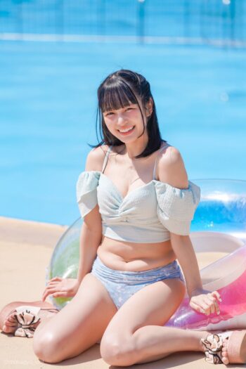 女って細くて小柄で華奢なのにプニプニな身体なのが一番多いけどなんでそんなエッチな身体になってるの?