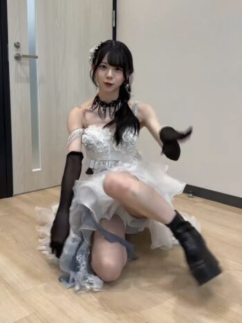香港さん、きららのパンチラで抜く！
