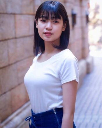 【画像】女の子(18)「この写真は中学生のときです」