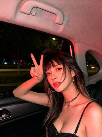 【画像】Xで見かけた中国の美人に一目惚れしたんやが😍