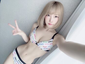【画像】水着と下着をパッと見て区別できるのなんでだろう？