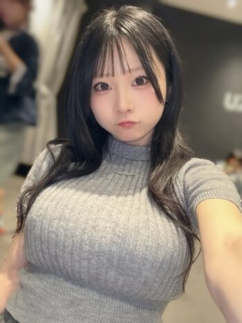 【画像】143センチ Iカップ 38kgのメチャシコアイドルが話題にｗｗｗｗｗｗ