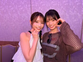 現在のAV女優の頂点二人のツーショットをご覧ください