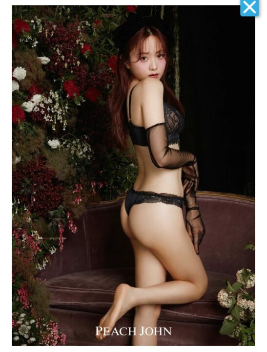 【芸能】森香澄、下着姿で美ボディー披露　「ピーチ・ジョン」秋ランジェリー着こなし　Tバック姿も公開