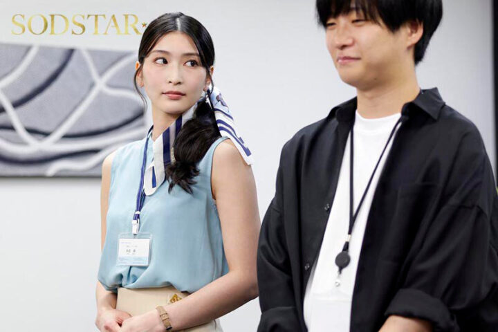 仲悪い同僚とセックスするAV無いよな