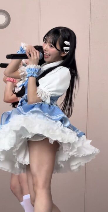 【画像】日本の人気アイドルさん、あまりにも脚がムチムチだと話題にwwww