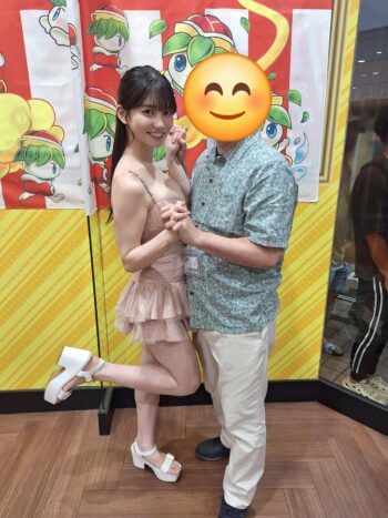 【画像】瀬戸環奈(セトカンティーノ)の最新ファンサ営業、ガチでエッチwwwwwwwwww