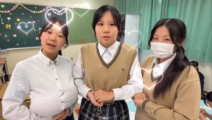 【動画】爆乳JKからのお知らせ、レベチwww