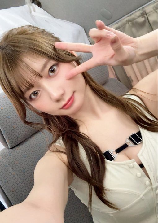 【画像】本日の瀬戸環奈さんのパチンコイベントの模様をご覧ください