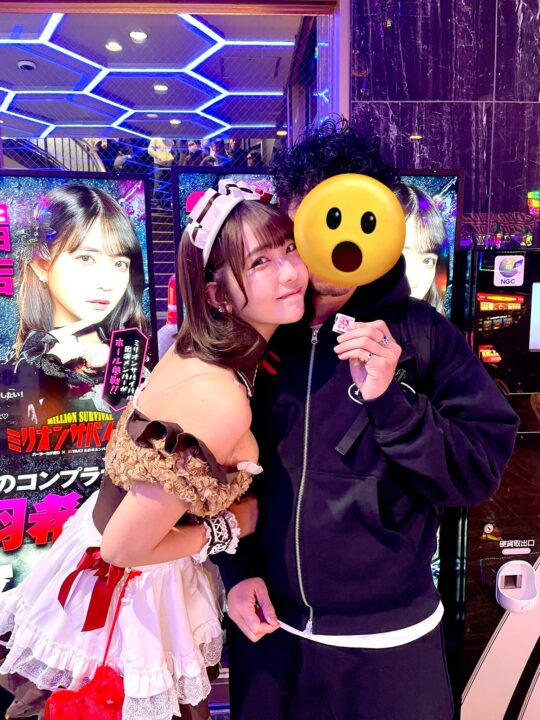 【画像】瀬戸環奈よりパチンコツーショットで弱男に神対応の人気アイドルが現れるwwwwwwwww